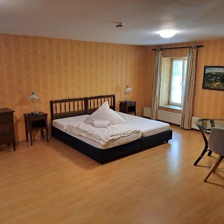 Hotel Restaurant El Greco Bei Der Taffingsmuehle Saarlouis Værelse billede